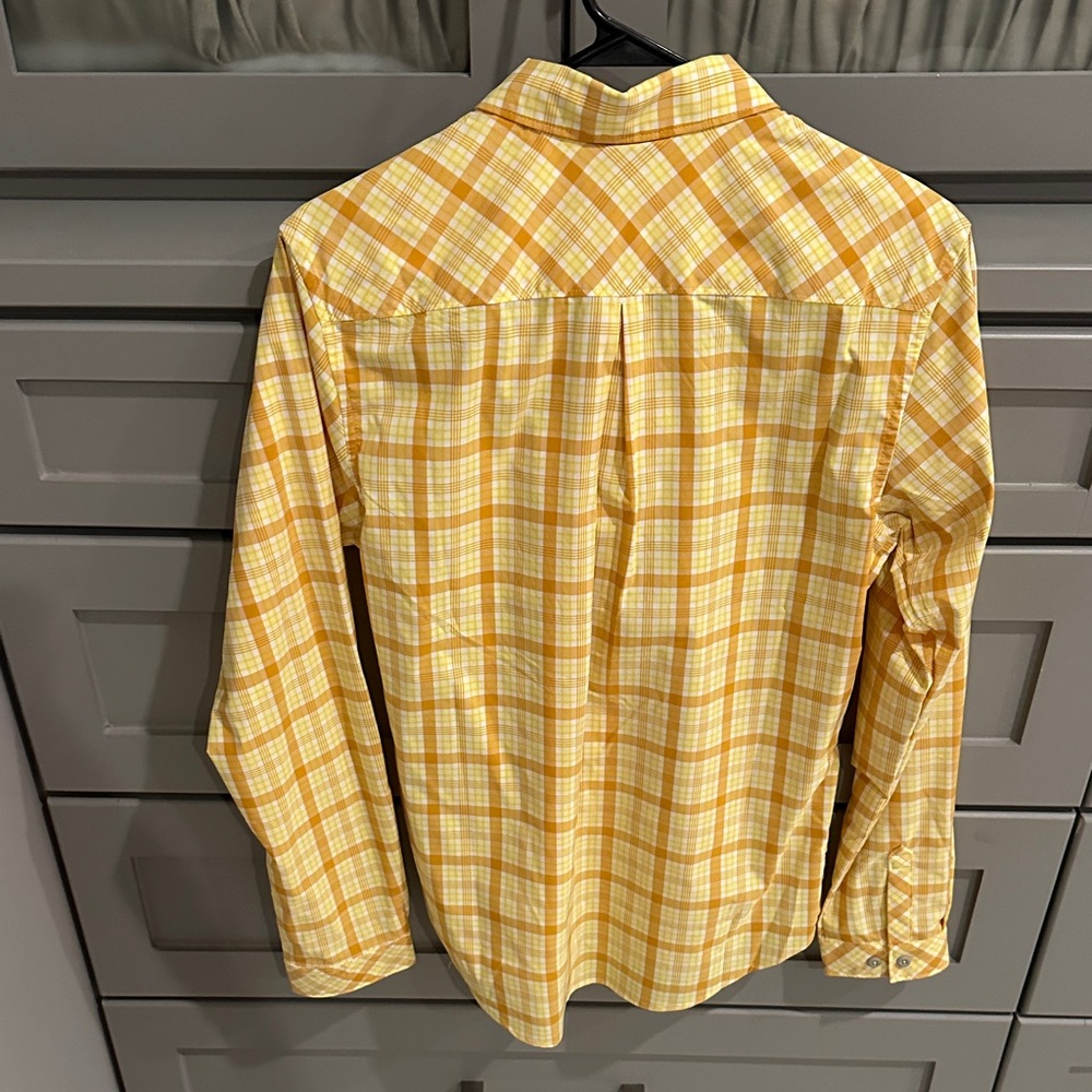 Stio women’s Sidley Shirt in Starburst Yellow Plaid - Picture 4 of 5